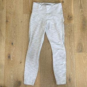 Lululemon Train 7/8 Leggings - Size 6